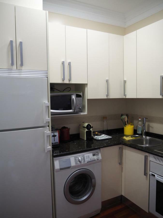 I19 - One Bedroom Apartment マドリード エクステリア 写真