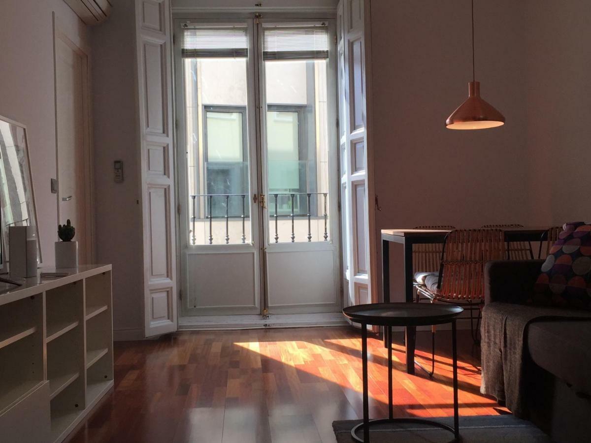 I19 - One Bedroom Apartment マドリード エクステリア 写真