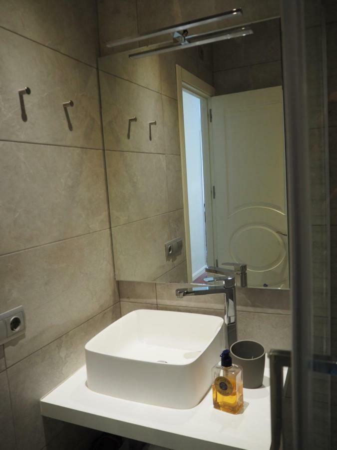 I19 - One Bedroom Apartment マドリード エクステリア 写真